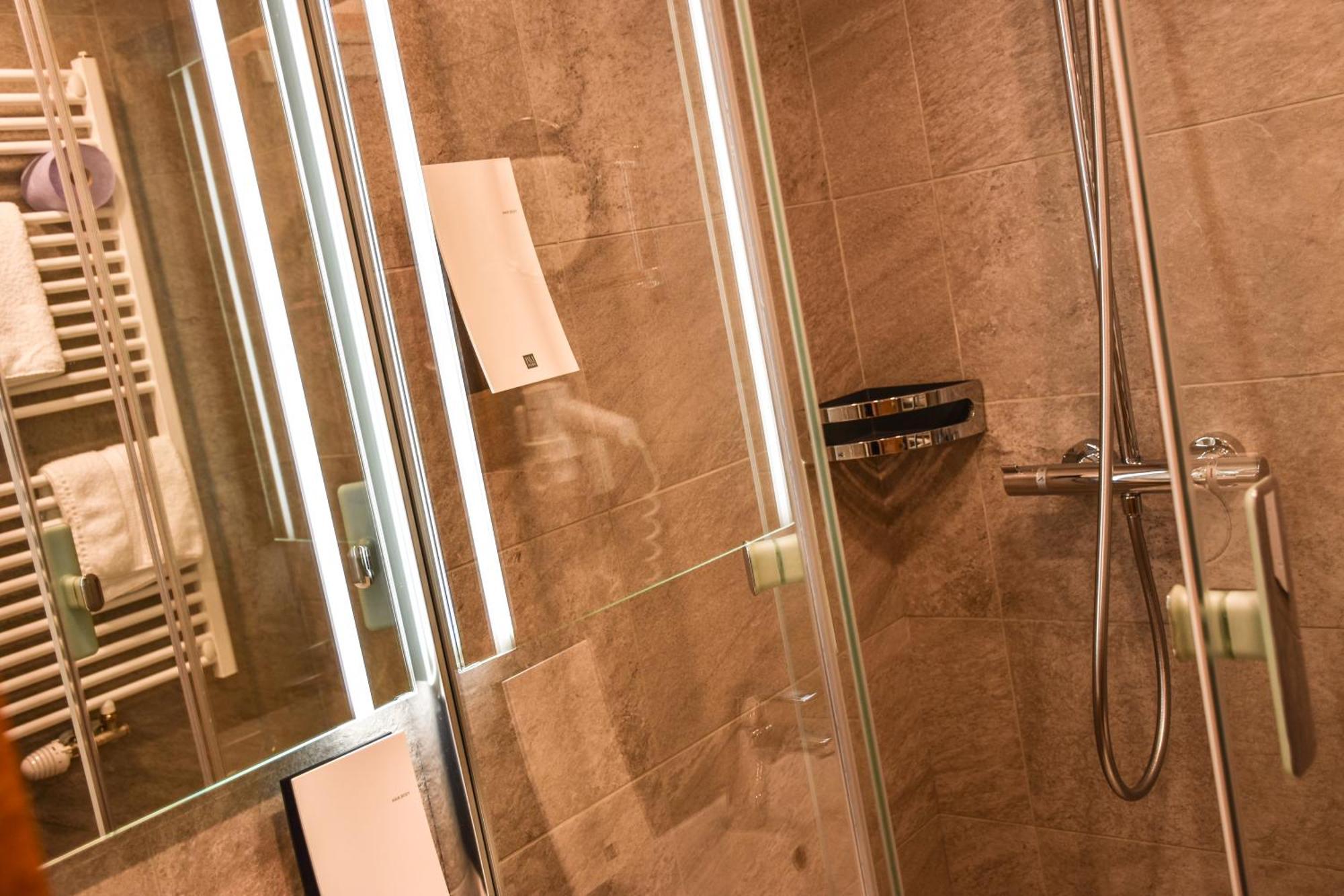Hotel Laerchenhof Lermoos Ngoại thất bức ảnh